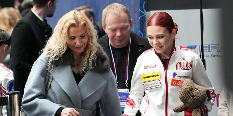 «Вы все знали!» Трусова наорала на Тутберидзе после серебра на Олимпиаде-2022 «Вы все знали!» Трусова наорала на Тутберидзе после серебра на Олимпиаде-2022
