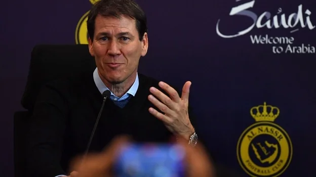 Тренер «Нима» о Руди Гарсии: «Он выиграет ЛЧ с «Наполи» Тренер «Нима» о Руди Гарсии: «Он выиграет ЛЧ с «Наполи»