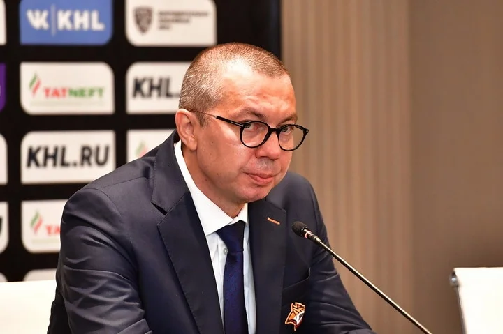 Александр Кожевников об отставке Ильи Воробьева: «Такая тренерская доля, что поделаешь» Александр Кожевников об отставке Ильи Воробьева: «Такая тренерская доля, что поделаешь»