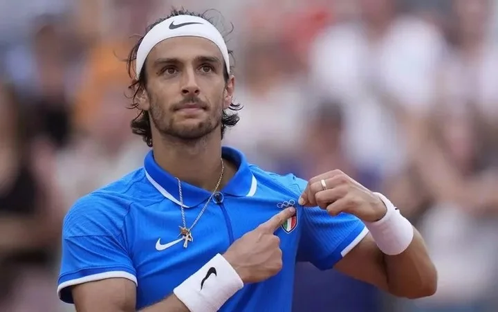 Лоренцо Музетти принес Италии первую теннисную олимпийскую медаль за 100 лет Лоренцо Музетти принес Италии первую теннисную олимпийскую медаль за 100 лет