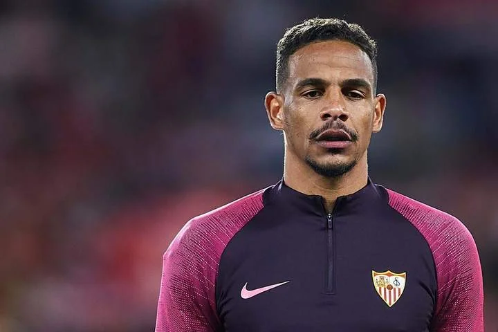 Фернандо Режес по «личным причинам» расторг контракт с «Севильей» Фернандо Режес по «личным причинам» расторг контракт с «Севильей»