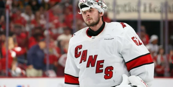 Российский вратарь НХЛ Кочетков подтвердил, что является настоящим рок-н-ролльщиком