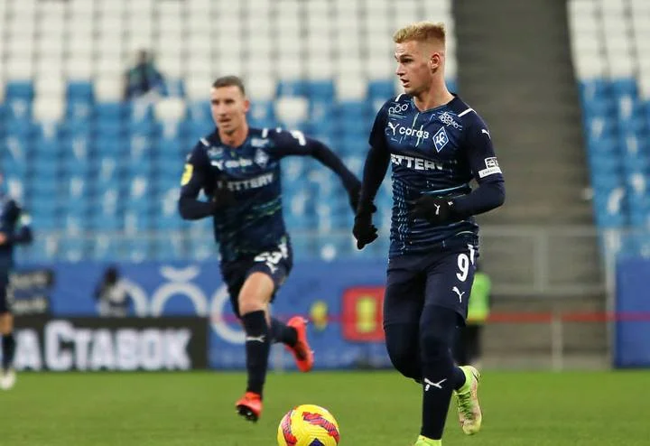 Игорь Осинькин про трансфер Пиняева в «Локомотив»: «Надо сделать все, чтобы команда не зависела от потери одного человека»