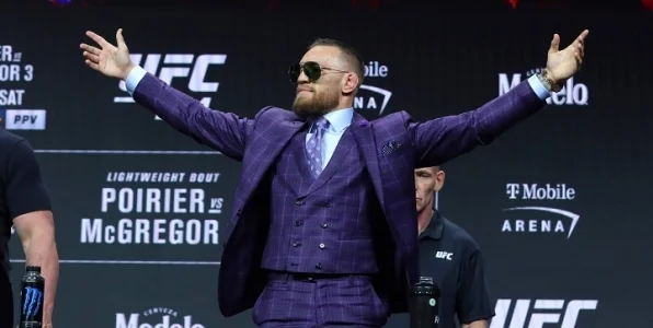 Малыхин: «Макгрегор когда дрался, даже моя собака из будки кричала» Малыхин: «Макгрегор когда дрался, даже моя собака из будки кричала»