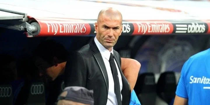 Моуриньо или Аллегри сменят Зидана. Есть причины! Моуриньо или Аллегри сменят Зидана. Есть причины!