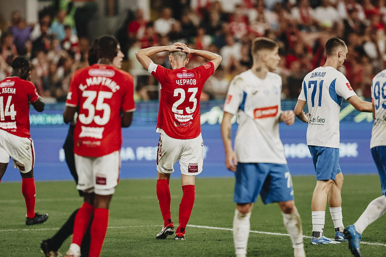 Гаджиев после победы над «Спартаком»: «Красно-белые» показывают футбол самого высокого уровня в России Гаджиев после победы над «Спартаком»: «Красно-белые» показывают футбол самого высокого уровня в России