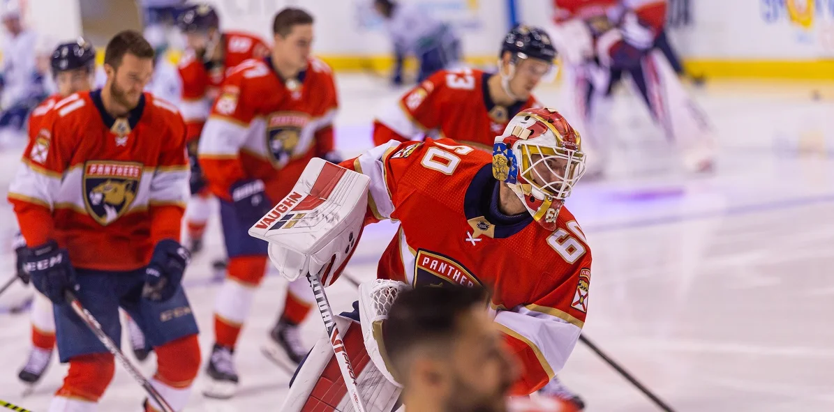 Тарасенко сделал передачу в пятом матче серии с «Тампой»