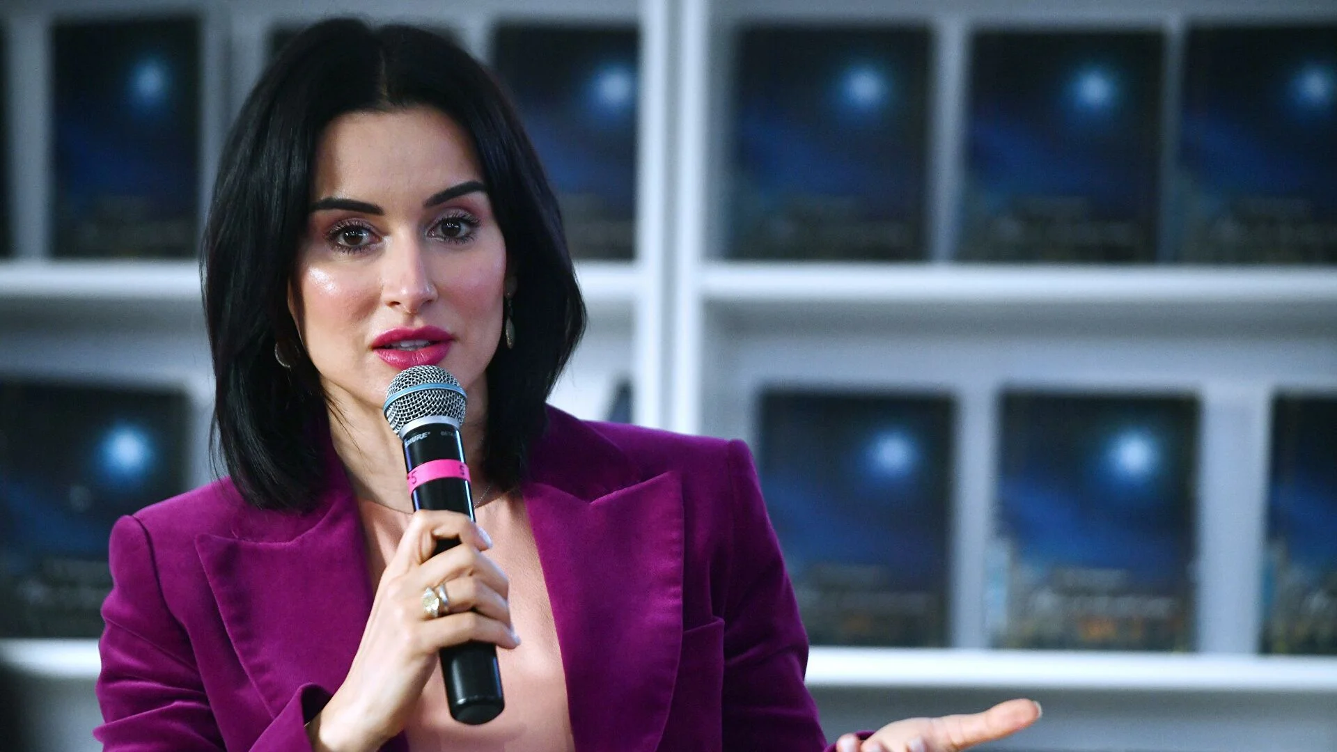 Канделаки похвалила «Зенит» за матч с «Бетисом» в Лиге Европы Канделаки похвалила «Зенит» за матч с «Бетисом» в Лиге Европы