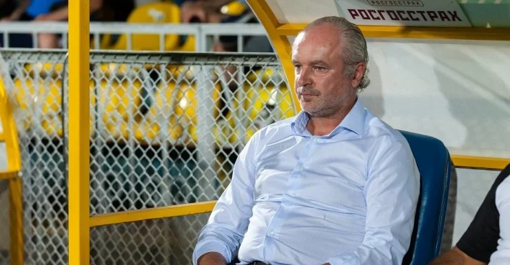 В РПЛ две тренерские рокировки за три тура. Говорим об ушедших, вновь прибывших и тех, под кем шатается кресло