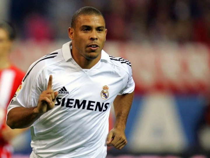 Дмитрий Аленичев о лучшем футболисте XXI века: «Роналдо. На втором месте Месси, Зидан – третий» Дмитрий Аленичев о лучшем футболисте XXI века: «Роналдо. На втором месте Месси, Зидан – третий»