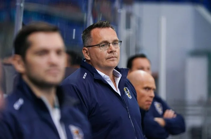 Тренер «Сочи» Андрей Назаров про 1:3 от СКА: «Движение было неплохим, создали много моментов, но хромала реализация» Тренер «Сочи» Андрей Назаров про 1:3 от СКА: «Движение было неплохим, создали много моментов, но хромала реализация»