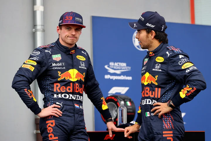 Ральф Шумахер: «Не уверен на сто процентов, что Перес будет партнером Ферстаппена в следующем году. Риккардо является для Макса более предпочтительным вариантом» Ральф Шумахер: «Не уверен на сто процентов, что Перес будет партнером Ферстаппена в следующем году. Риккардо является для Макса более предпочтительным вариантом»