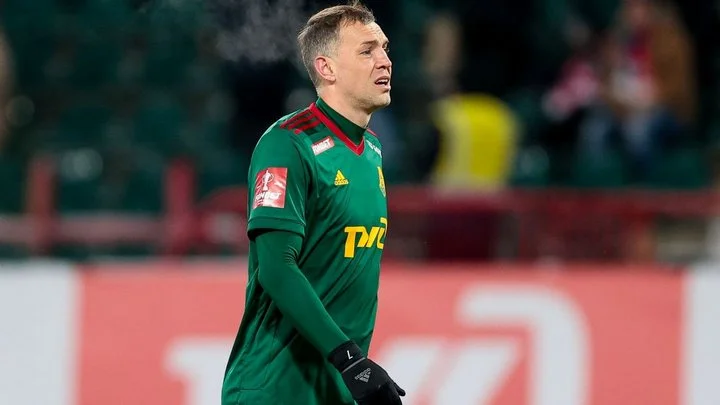 Властимил Петржела: «Дзюба думает, что он русский Роналду – хочет играть до 40 лет. Только его физическая форма уже не позволяет это делать» Властимил Петржела: «Дзюба думает, что он русский Роналду – хочет играть до 40 лет. Только его физическая форма уже не позволяет это делать»