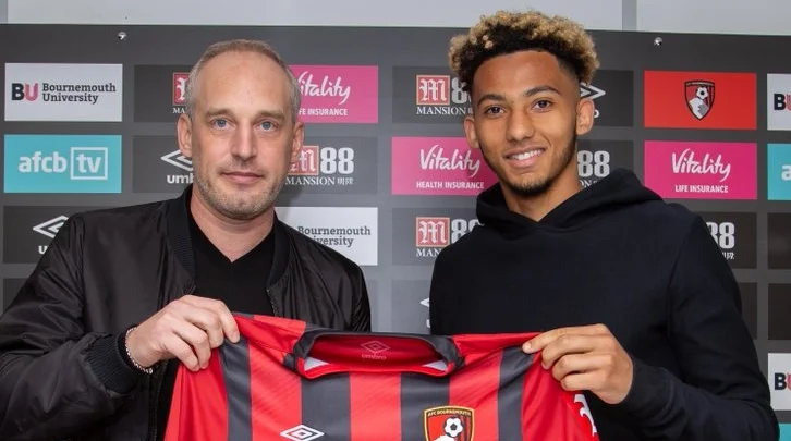 «Ньюкасл» интересуется защитником из Чемпионшипа Ллойдом Келли