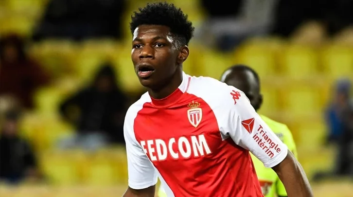 Мадридский «Реал» согласовал контракт с Орельеном Тчуамени из «Монако» Мадридский «Реал» согласовал контракт с Орельеном Тчуамени из «Монако»