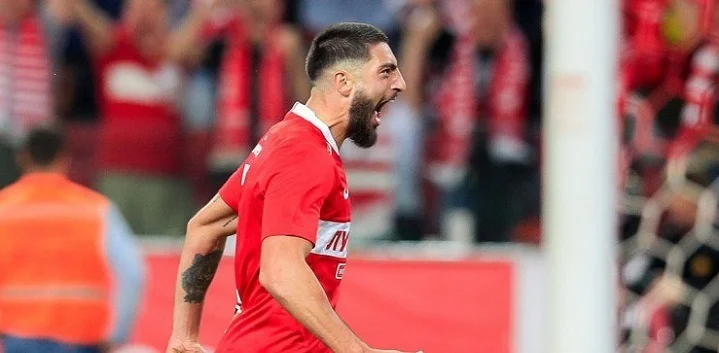 Вышел Жиго из тумана, вынул дубль из кармана Вышел Жиго из тумана, вынул дубль из кармана