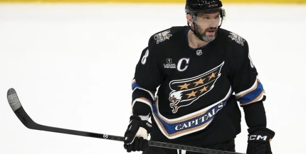 Быков: «Не удивлён игрой Овечкина в этом сезоне, так как сам играл до 40 лет» Быков: «Не удивлён игрой Овечкина в этом сезоне, так как сам играл до 40 лет»