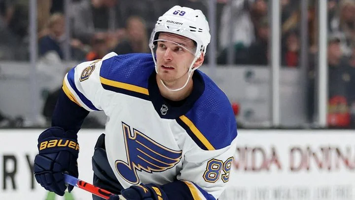 Павел Бучневич: «Ничушкин мне сказал, что для них серия с «Сент-Луисом» была самой тяжелой. Я, честно, уверен, что мы могли пройти «Колорадо», но так легла карта» Павел Бучневич: «Ничушкин мне сказал, что для них серия с «Сент-Луисом» была самой тяжелой. Я, честно, уверен, что мы могли пройти «Колорадо», но так легла карта»