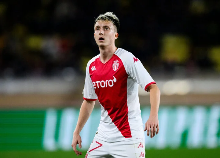 Александр Головин о 4:2 с «Клермоном»: «Матч получился непростым. Наверное, это можно объяснить тем, что сезон только начинается» Александр Головин о 4:2 с «Клермоном»: «Матч получился непростым. Наверное, это можно объяснить тем, что сезон только начинается»