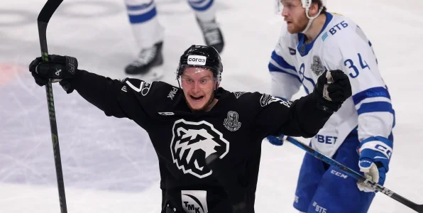 Глотов: «Трактор» - претендент на Кубок Гагарина, Гру собирает состав в единую картину Глотов: «Трактор» - претендент на Кубок Гагарина, Гру собирает состав в единую картину