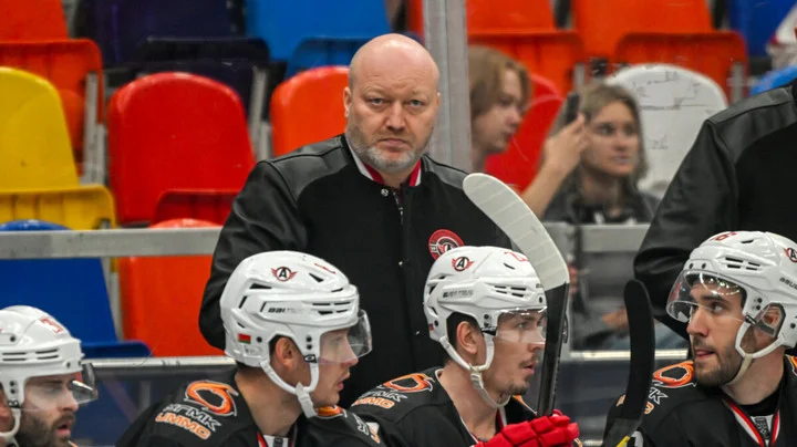 Николай Заварухин об 1:2 с «Динамо»: «У нас были шансы забить голы. Не получилось» Николай Заварухин об 1:2 с «Динамо»: «У нас были шансы забить голы. Не получилось»