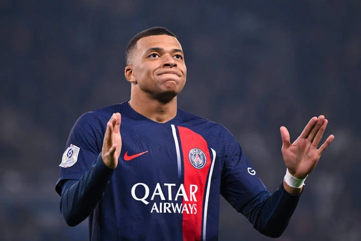 Килиан Мбаппе договорился с «Реалом» о своём переходе летом Килиан Мбаппе договорился с «Реалом» о своём переходе летом