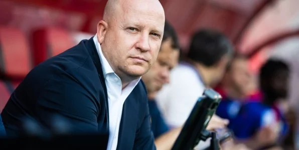 Непомнящий: Защитники ЦСКА раньше косячили, а сейчас сбалансировано всё Непомнящий: Защитники ЦСКА раньше косячили, а сейчас сбалансировано всё