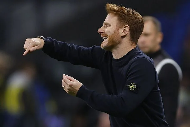 Александр Григорян: «Работу Абаскаля можно оценить на «удовлетворительно». Он ещё не дорос до уровня «Спартака» Александр Григорян: «Работу Абаскаля можно оценить на «удовлетворительно». Он ещё не дорос до уровня «Спартака»