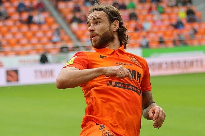 Президент «Урала» Григорий Иванов: «Эрик Бикфалви останется в команде. У него действующий контракт на два года, он никуда не денется» 