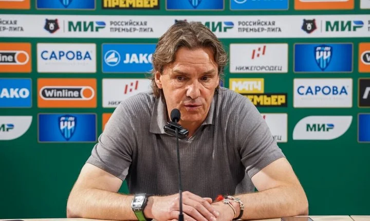 Гендиректор «Пари НН» Давид Мелик-Гусейнов: «Вопросы к Юрану есть, но и доверие есть» Гендиректор «Пари НН» Давид Мелик-Гусейнов: «Вопросы к Юрану есть, но и доверие есть»