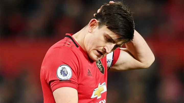 Рафаэл ван дер Варт: «Если я пойду посмотреть матч любителей, то смогу найти трех футболистов, которые способны играть на уровне Магуайра»