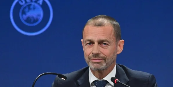 Колобков: слова Чеферина о российском футболе приятны, но позиция у него слабая Колобков: слова Чеферина о российском футболе приятны, но позиция у него слабая