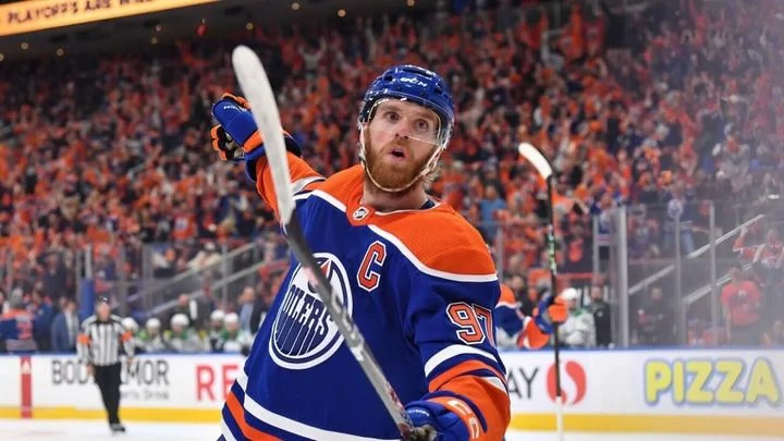 Коннор Макдэвид после выхода в финал Кубка Стэнли: «Мы всегда к этому стремились. Пришлось извлечь множество уроков» Коннор Макдэвид после выхода в финал Кубка Стэнли: «Мы всегда к этому стремились. Пришлось извлечь множество уроков»