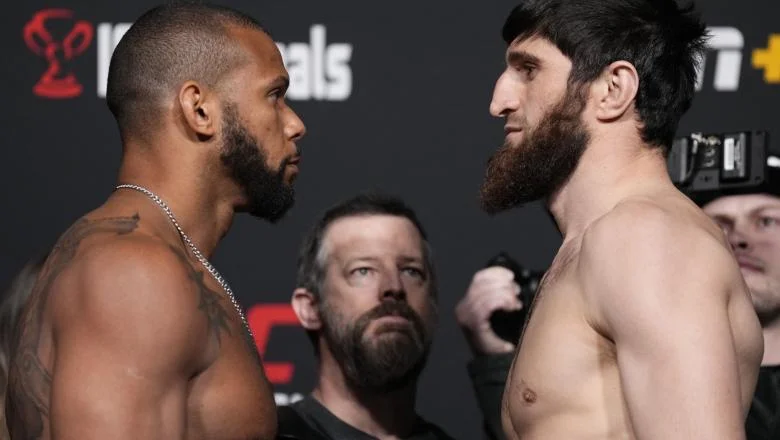 Анкалаев победил Сантоса в главном бою вечера Анкалаев победил Сантоса в главном бою вечера