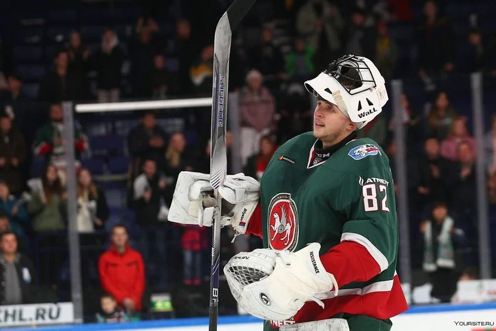 Марат Валиуллин о Билялове: «Варианты у него были с другими клубами на большие суммы контракта, но мы рады, что Тимур согласился на условия «Ак Барса» Марат Валиуллин о Билялове: «Варианты у него были с другими клубами на большие суммы контракта, но мы рады, что Тимур согласился на условия «Ак Барса»