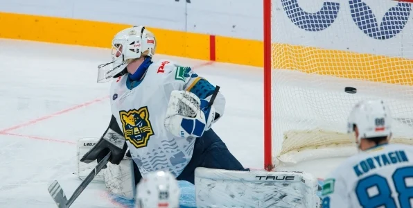 Вратарь «Сочи» Волохин: «В КХЛ нет Овечкиных. Здесь у всех одинаковые броски» Вратарь «Сочи» Волохин: «В КХЛ нет Овечкиных. Здесь у всех одинаковые броски»