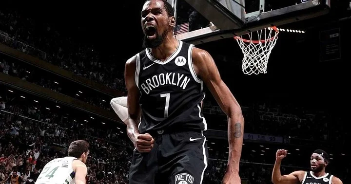 Скотти Пиппен о переходах Дюрэнта: «В этом нет ничего плохого, владельцы поступали с нами так же» Скотти Пиппен о переходах Дюрэнта: «В этом нет ничего плохого, владельцы поступали с нами так же»