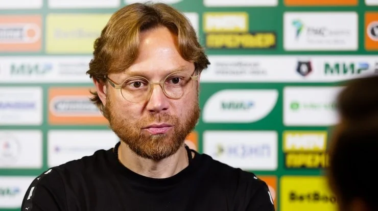 «Ростов» потеряет место в топ-5 РПЛ. Команда Карпина не готова к конкуренции с «Локо» и «Краснодаром» «Ростов» потеряет место в топ-5 РПЛ. Команда Карпина не готова к конкуренции с «Локо» и «Краснодаром»