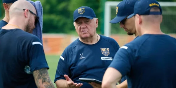 Крикунов: проблем в «Сочи» хватает, причем не игровых, а организационных Крикунов: проблем в «Сочи» хватает, причем не игровых, а организационных