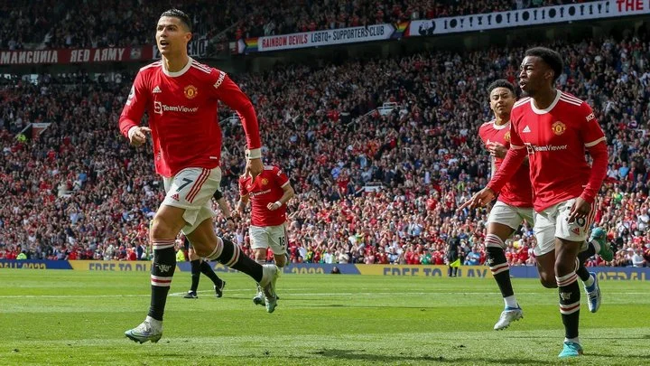 «Манчестер Юнайтед» разгромил «Брентфорд»