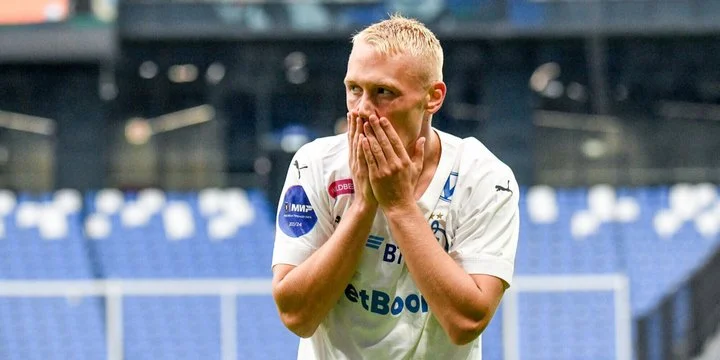 Агент Константина Тюкавина: «Звонили из Саудовской Аравии, предлагали три миллиона евро в год» Агент Константина Тюкавина: «Звонили из Саудовской Аравии, предлагали три миллиона евро в год»