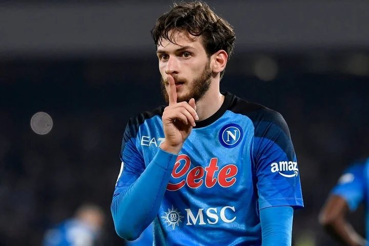 Тренер Грузии Вилли Саньоль: «Хвича интересен «Барселоне», «Реалу», «Баварии». Играть за такие команды – мечта любого» Тренер Грузии Вилли Саньоль: «Хвича интересен «Барселоне», «Реалу», «Баварии». Играть за такие команды – мечта любого»