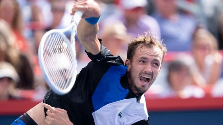 Даниил Медведев вышел в четвертьфинал турнира в Цинциннати Даниил Медведев вышел в четвертьфинал турнира в Цинциннати