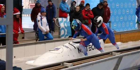 В IBSF заявили, что приступили к реализации допуска российских бобслеистов и скелетонистов В IBSF заявили, что приступили к реализации допуска российских бобслеистов и скелетонистов