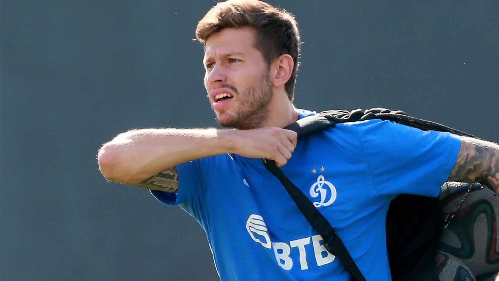 Гол Смолова стал победным в товарищеском матче «Динамо» - «Сочи» Гол Смолова стал победным в товарищеском матче «Динамо» - «Сочи»