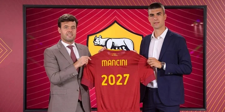 «Рома» продлила контракт с Манчини