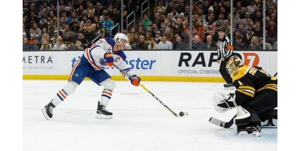 Подколзин: «Макдэвид мне сам написал и сказал, что очень ждет меня в «Эдмонтоне» Подколзин: «Макдэвид мне сам написал и сказал, что очень ждет меня в «Эдмонтоне»