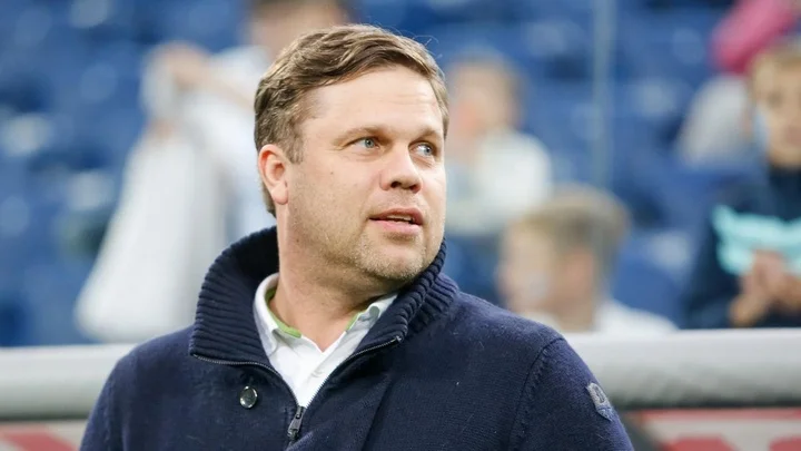 Владислав Радимов: «Со «Спартаком» все было давно понятно – «Оренбург», «Урал», «Факел», которые были не в форме. И теперь все закончилось» Владислав Радимов: «Со «Спартаком» все было давно понятно – «Оренбург», «Урал», «Факел», которые были не в форме. И теперь все закончилось»