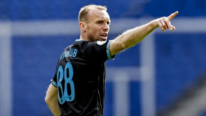 Денис Глушаков о мотивации клубов РПЛ: «Не думаю, что «Спартак» выходит и не думает о титуле, плюс ЦСКА и «Динамо» Денис Глушаков о мотивации клубов РПЛ: «Не думаю, что «Спартак» выходит и не думает о титуле, плюс ЦСКА и «Динамо»