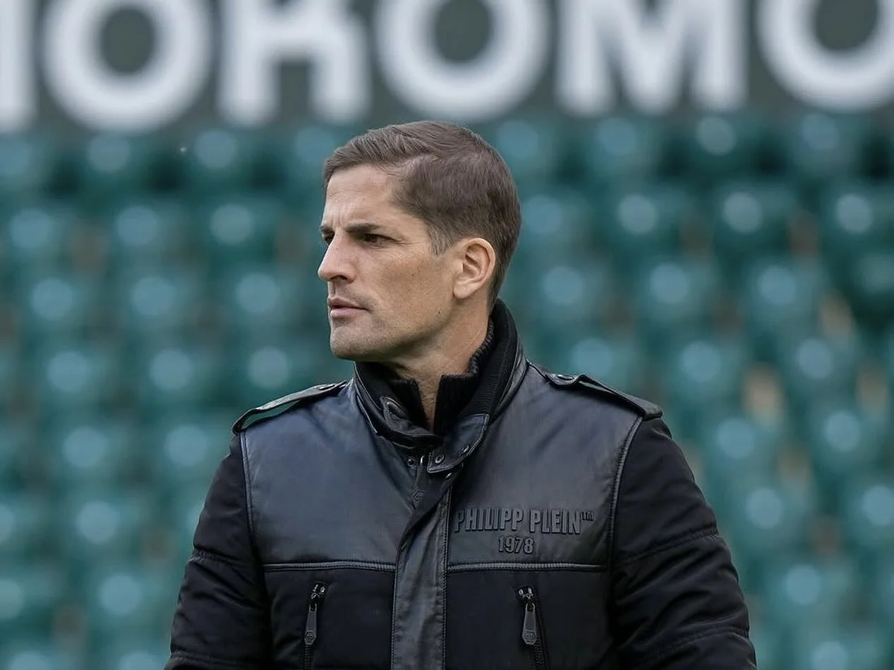 Источник: Ротенберг доверяет Морено, но агентские группировки хотят назначить своих тренеров в «Сочи» Источник: Ротенберг доверяет Морено, но агентские группировки хотят назначить своих тренеров в «Сочи»